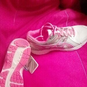 Brand new Sneakers